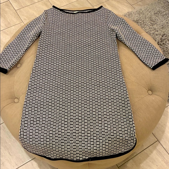 Max Studio Dress - Picture 5 of 7